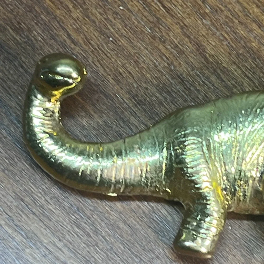 Vtg Gold Tone Dinosaur Brooch Brachiosaurus Apatosaurus Pin Made in USA 3.5